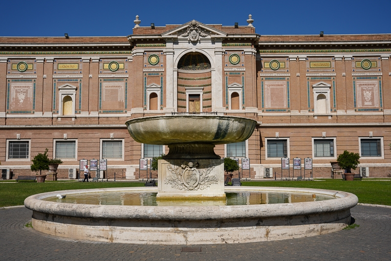 Hayley Kinsey Vatican Museums 2